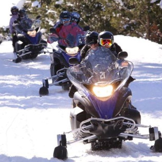 Moto de Nieve para dos (Pla de Beret, Lleida)