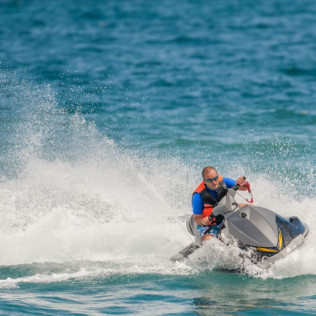 Moto de Agua (Roses, Girona)
