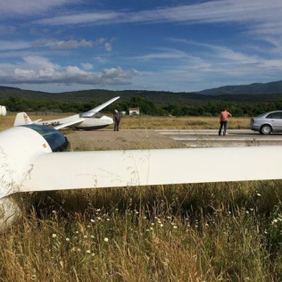 Vuelo en Motovelero por el Valle del Tiétar, Sierra de San Vicente y la Sierra de Gredos (La Iglesuela del Tiétar, Toledo)