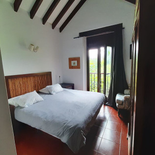 Escapada con Desayuno en Agroturismo Muriances (Vilde, Asturias)