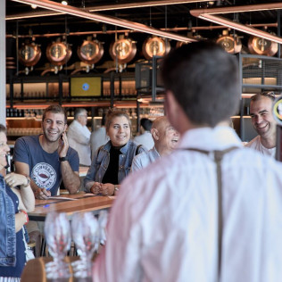Entrada a MEGA Museo Estrella Galicia: visita guiada con Tiraje de Cerveza (A Coruña)