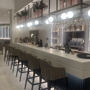 Circuito Spa y Comida o Cena en Hotel ILUNION Les Corts 4* - NATUR Spa (Barcelona)