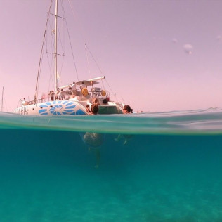 Navegación en Catamarán para ver la Puesta de Sol con Baño y Cena (Mallorca) 