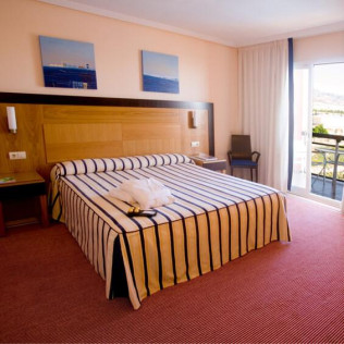Pack Hotel y Visita a Bodega con Cata