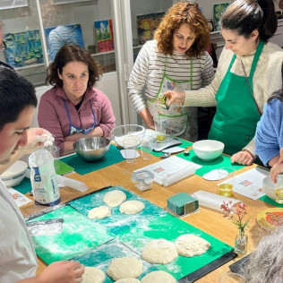 Taller de Panadería: Pan de Pita y Bagels (A Coruña)