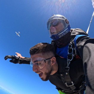 Salto Tándem en Paracaídas con Fotos y/o Vídeo (Maspalomas, Gran Canaria)
