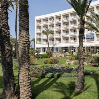 Mesa para dos: Comida o Cena para dos personas en Parador de Jávea (Alicante)