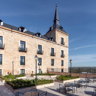 Mesa para dos: Comida o Cena para dos personas en Parador de Lerma (Burgos)