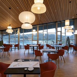 Escapada con Desayuno y Comida o Cena para dos personas en Parador Costa da Morte (Muxía, A Coruña)