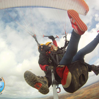 Vuelo en Parapente con Vídeo (Alarilla, Guadalajara)