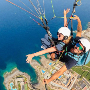 Vuelo en Parapente en Tenerife Sur (Adeje, Santa Cruz de Tenerife)