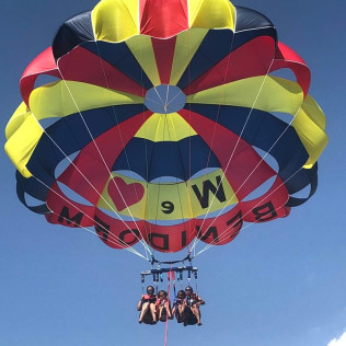 Parasailing (Benidorm, Alicante)