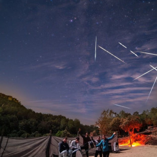Cena con las Estrellas: Espectáculo Astronómico y Cena para dos (Prades, Tarragona)