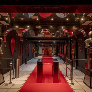 Pase VIP: Cena con Espectáculo en Desafío Medieval (El Albir, Alicante)