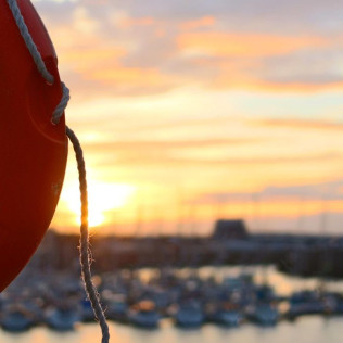 Paseo en Barco para Ver la Puesta de Sol con Copa de Cava para dos (Altea, Alicante)