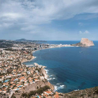 Excursión en Catamarán con Baño y Comida (Calpe, Alicante)