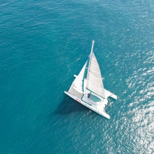 Paseo en Catamarán para Ver la Puesta de Sol con Copa de Cava (Dénia, Alicante)