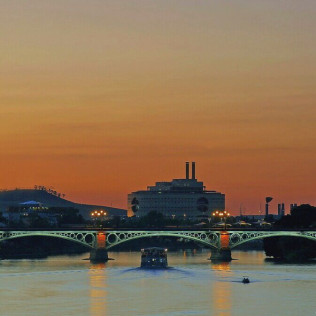 Paseo en Barco (Sevilla)