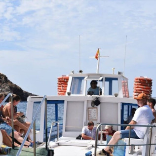 Paseo en Barco Tradicional de Madera con Baño (Ibiza)