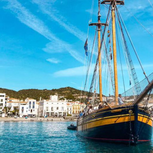 Paseo en Barco para Ver la Puesta de Sol (Palamós, Girona)