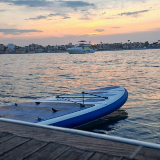 Paseo en Barco con Moto de Agua, Paddle Surf y Copa de Cava Premium (Torrevieja, Alicante)