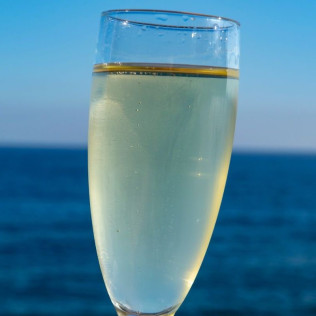 Paseo en Barco con Moto de Agua, Paddle Surf y Copa de Cava Premium (Torrevieja, Alicante)