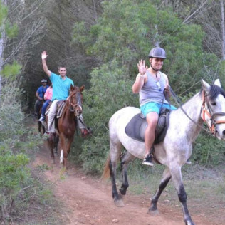 Excursión a Caballo y Brunch o Comida (Mallorca)