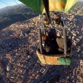 Vuelo en Globo con Vídeo, Almuerzo y Cava (Toledo)