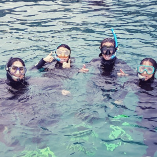 Snorkel y Paseo en Lancha con Fotos para dos (Maliaño, Cantabria)