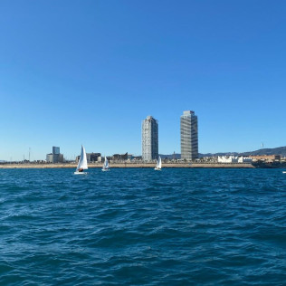Paseo Romántico en Velero para dos (Barcelona)