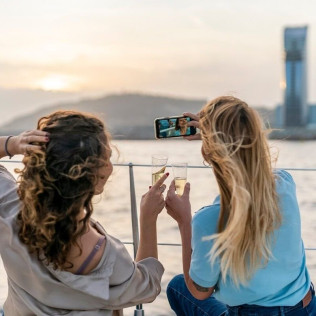 Paseo en Velero por la Costa de Barcelona (Barcelona)
