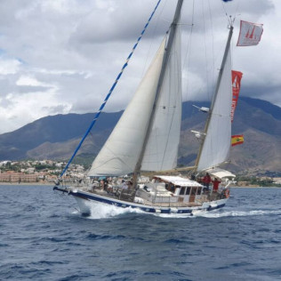 Paseo en Velero con Barra Libre de Bebidas (Estepona, Málaga)