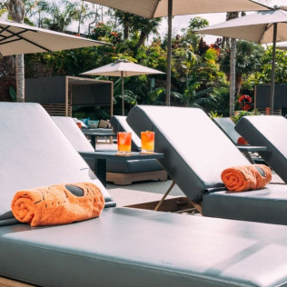 Hamaca Prestige Sun: Day Pass con Cóctel en Lagoon Beach Club (Fuerteventura)
