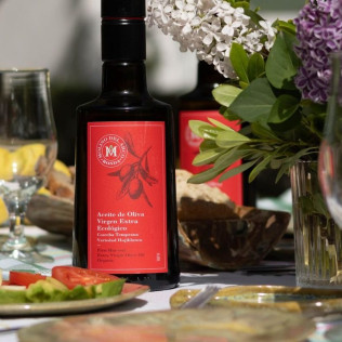 Cata Pícnic Tradición: Cata de AOVE y Vinos con Pícnic en los Jardines de Molino del Arco para dos (Ronda, Málaga)