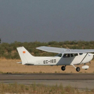 Piloto por un día (Aeródromo de Cuatro Vientos, Madrid)