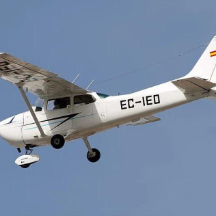 Piloto por un día (Aeródromo de Cuatro Vientos, Madrid)