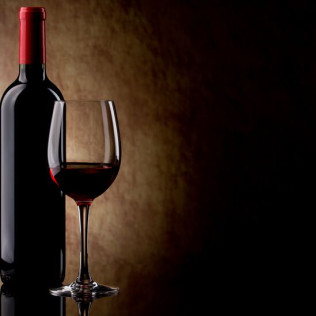 Visita a la Sala de Cata de Popy Wine y Circuito Spa para dos en Aqua Body (Madrid)