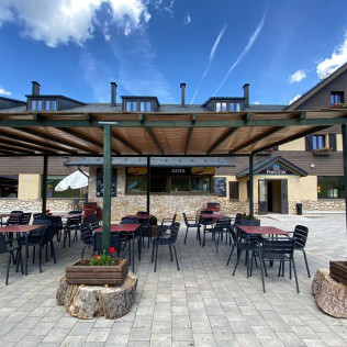 Escapada con Desayuno en Hotel Port 1730 (Port del Comte, Lleida)