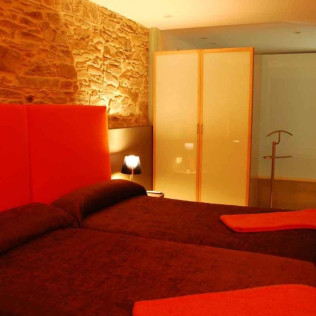 Escapada Romántica con Bañera de Hidromasaje en Posada Real la Pascasia 5* (Puebla de Sanabria, Zamora)