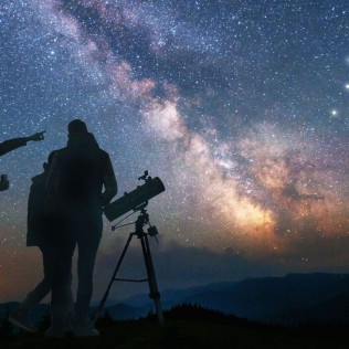 Puesta de Sol en las Alturas y Observación de Estrellas con Coche Propio (Tenerife)