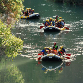 Rafting en el Cañón de Almadenes con Visita a dos Cuevas y Reportaje Fotográfico (Murcia)