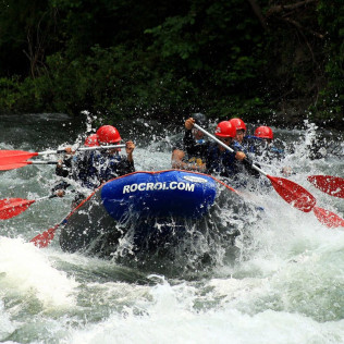 Rafting en el Río Noguera Pallaresa (Llavorsí, Lleida)