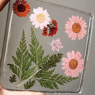 Experiencia Creativa con Resina Epoxi Floral (Barcelona)