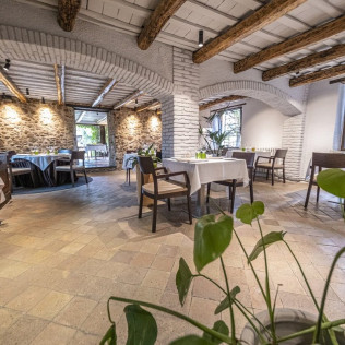 Escapada Gourmet, Relax & Sport: Noche con Spa y Menú en el Restaurante de Mas Solà 4* (Santa Coloma de Farners, Girona)