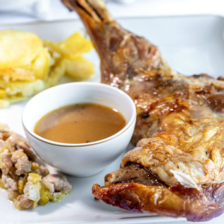 Mesa para dos: Comida o Cena para dos personas en Parador de Jaén (Jaén)