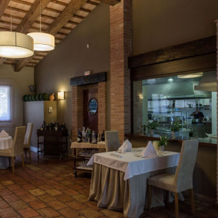 Comida o Cena Estrella Michelin para dos en Hotel Restaurante Villa Retiro 5* (Xerta, Tarragona)