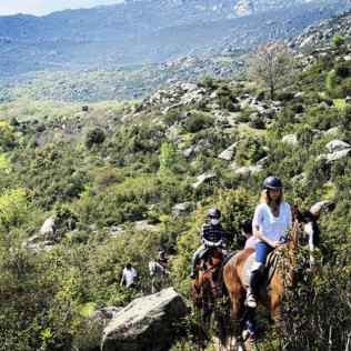 Ruta a Caballo por el Parque de Guadarrama y el Parque de La Pedriza (El Boalo, Madrid)