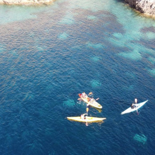 Ruta Guiada en Kayak "Cueva de Jack Sparrow" (Puerto de Alcudia, Mallorca)
