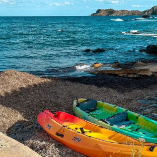 Ruta de las Cuevas Es Canutells en Kayak Doble para dos (Menorca)