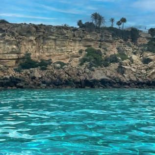 La Ruta Turquesa: Paseo en Barco Privado con Snorkel (Sant Antoni de Portmany, Ibiza)